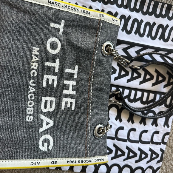 Marc Jacobs Denim and Cream Tote - Picture 1 of 6